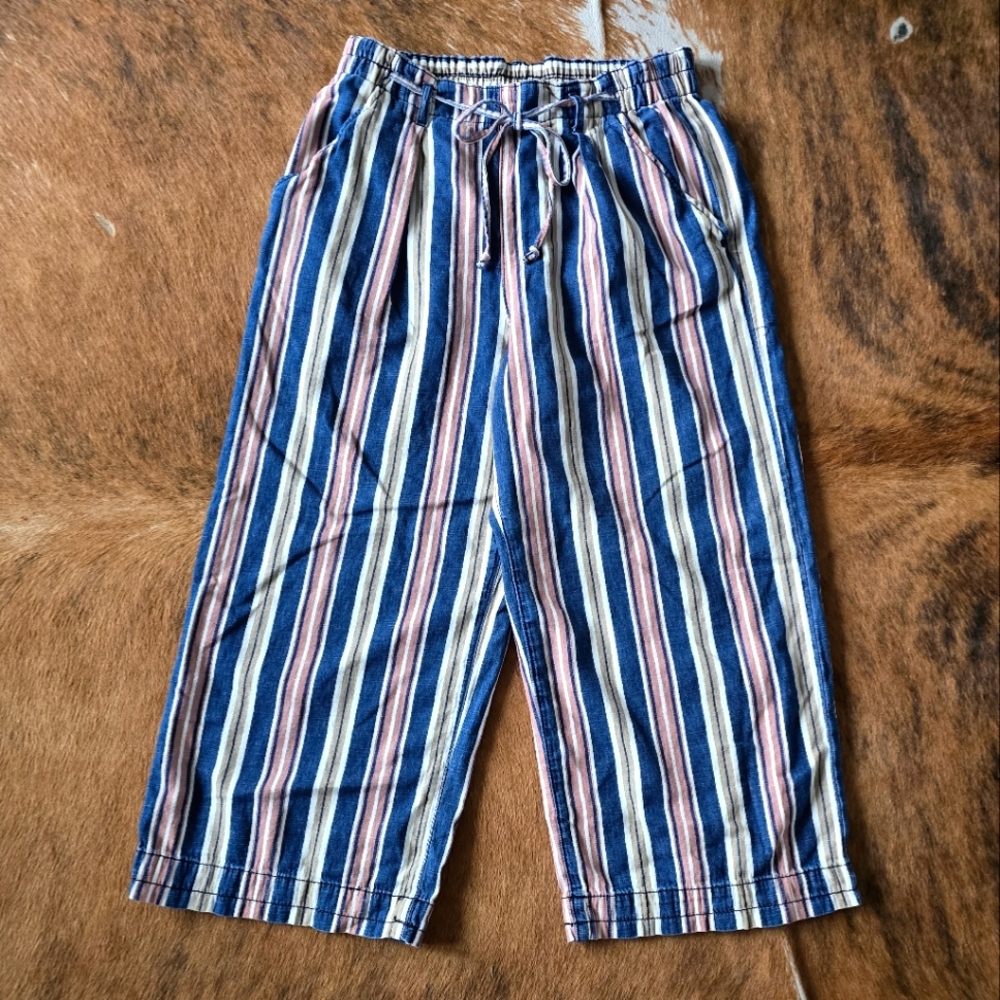 American Eagle Striped Pants